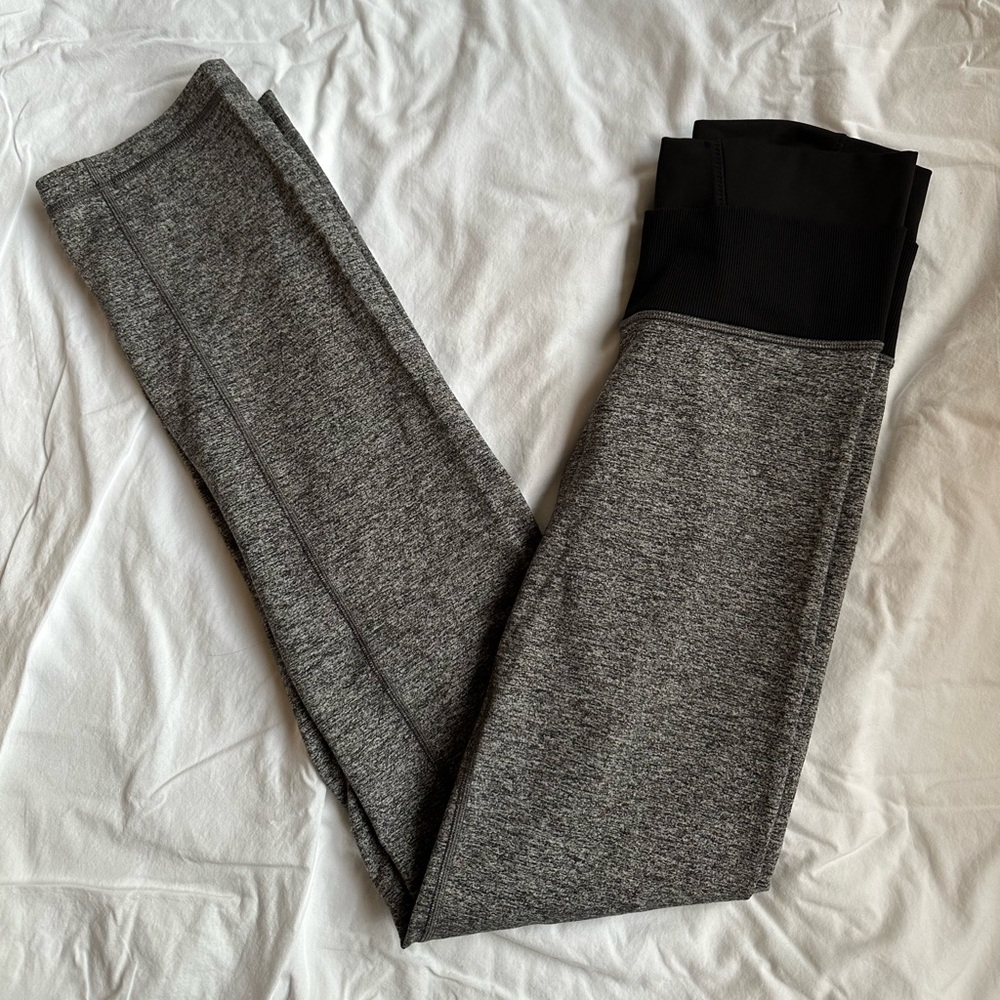Lululemon size 6 leggings